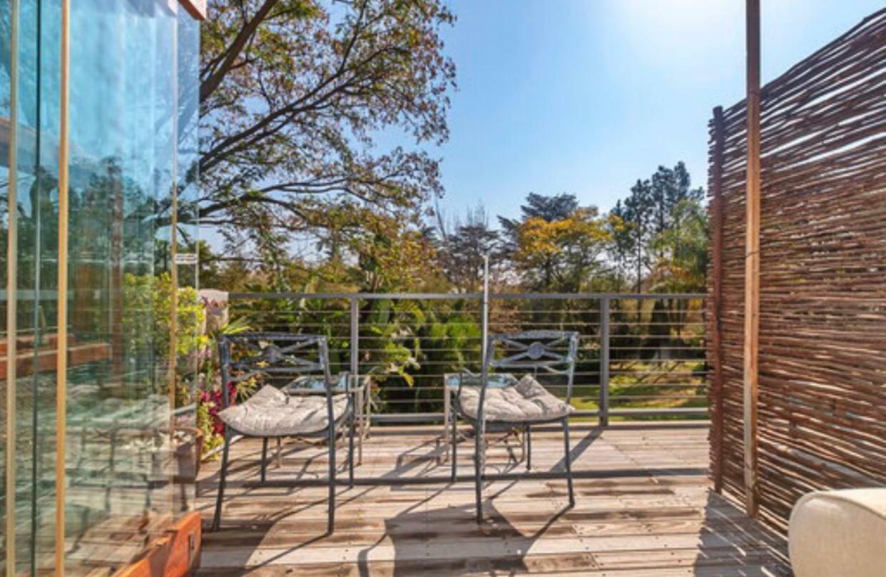 50 On Shepherd Boutique Guest House Sandton Εξωτερικό φωτογραφία